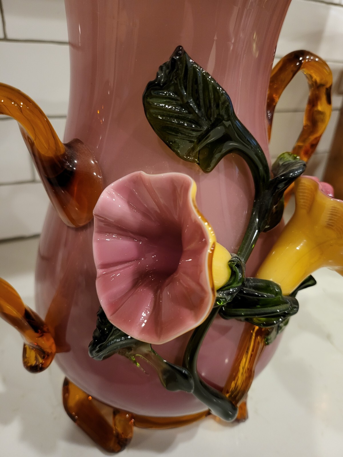 Fabulous Stevens & Williams Late Victorian cased glass Vase/Urn Applied Flowers