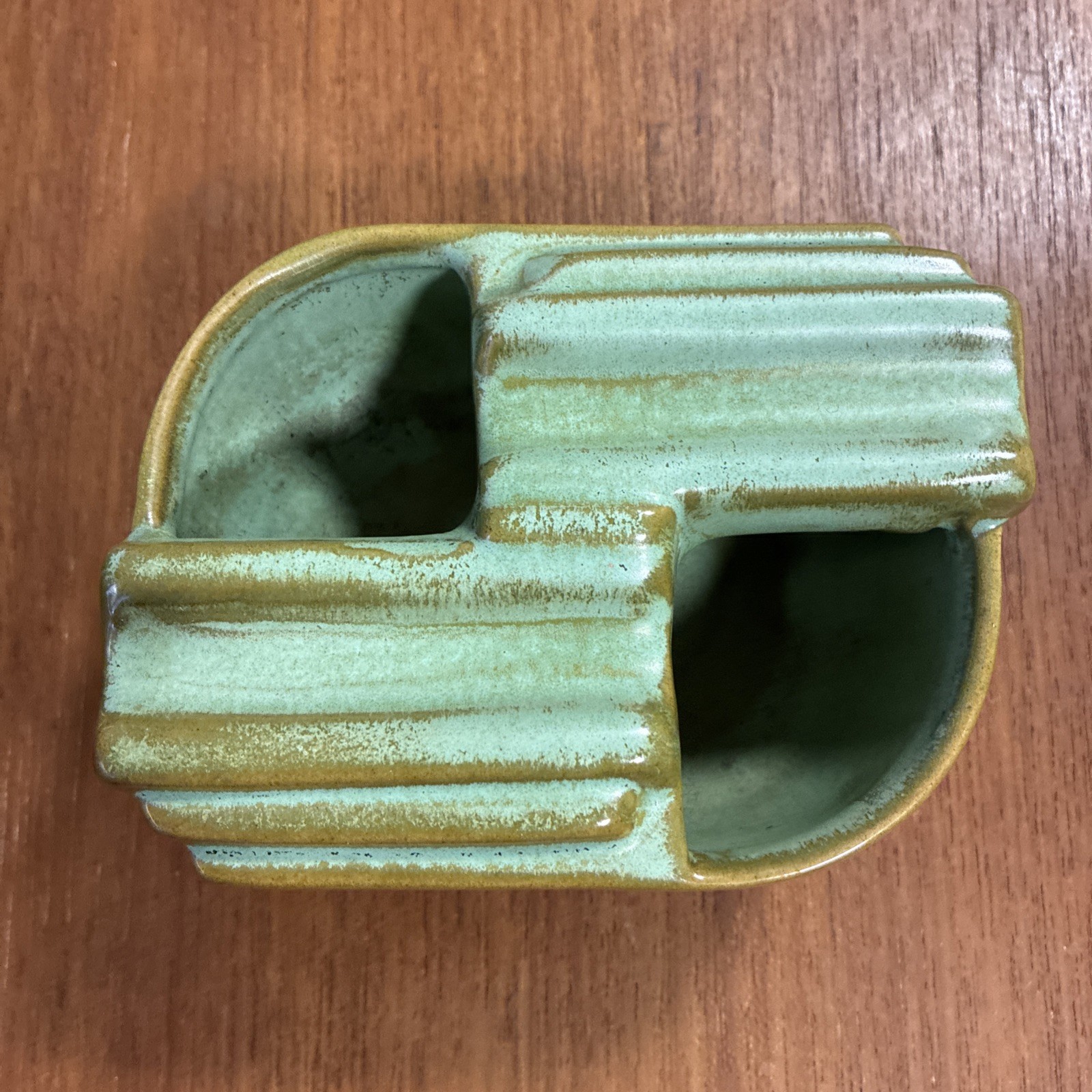 Vintage Frankoma Art Deco Wind Proof Cigar Ashtray #455 Prairie Green