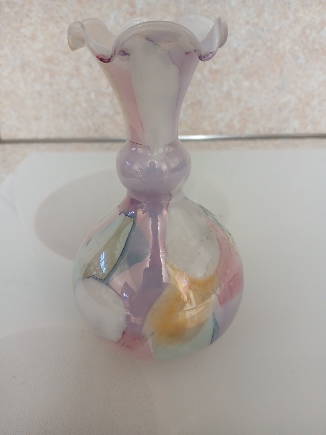 Beautiful Murano Linea Mary Multi-color Vase 7 1/2″ tall, Scalloped Top