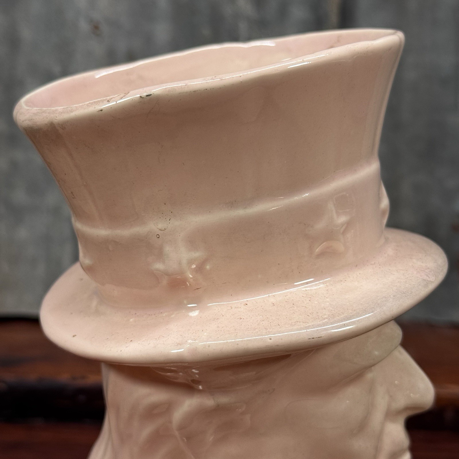 Vintage RARE 1945 Abraham Lincoln PLANTER Pink Embossed Abe Clay Pottery