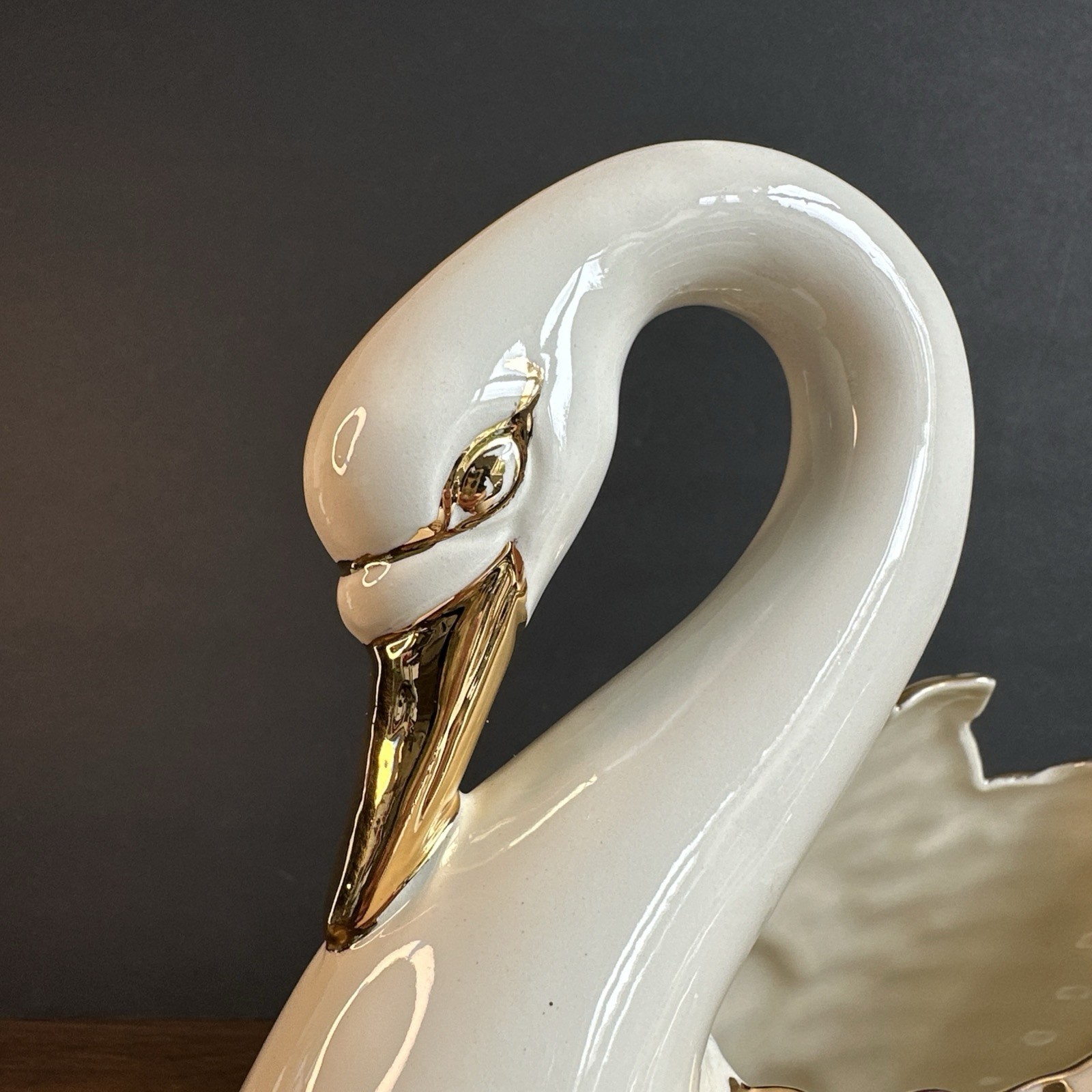 Holland Mold Swan Planter 1978 Cream & Gold Porcelain Pearl Metallic Vase Bowl