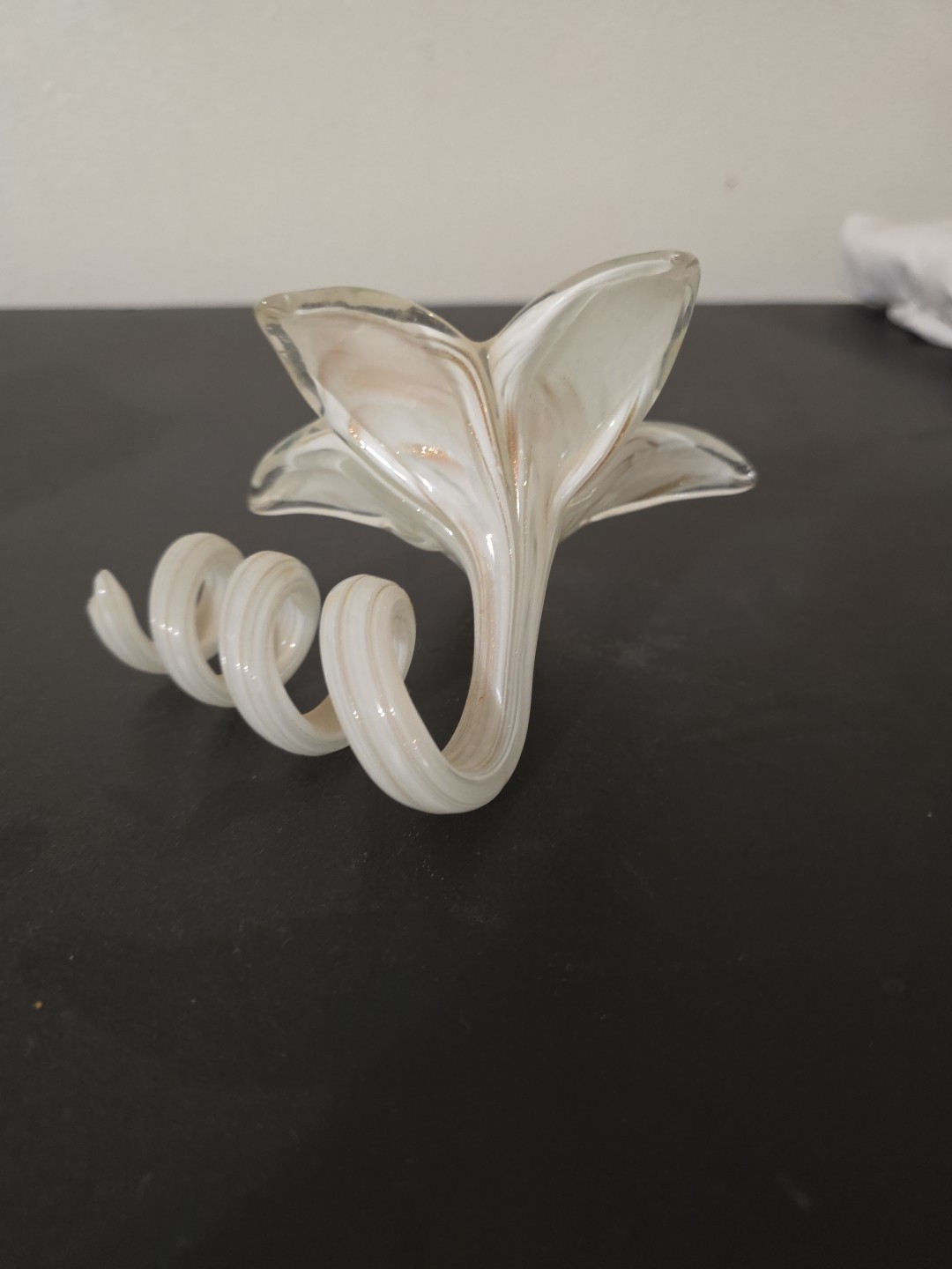 Art Glass Flower With 5 Petals