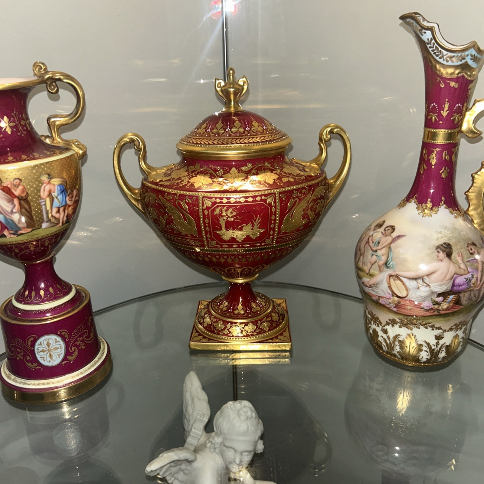 Amazing Antique German Royal Vienna Porcelain Swan Handle Covered Urn Red/Gold⚡️