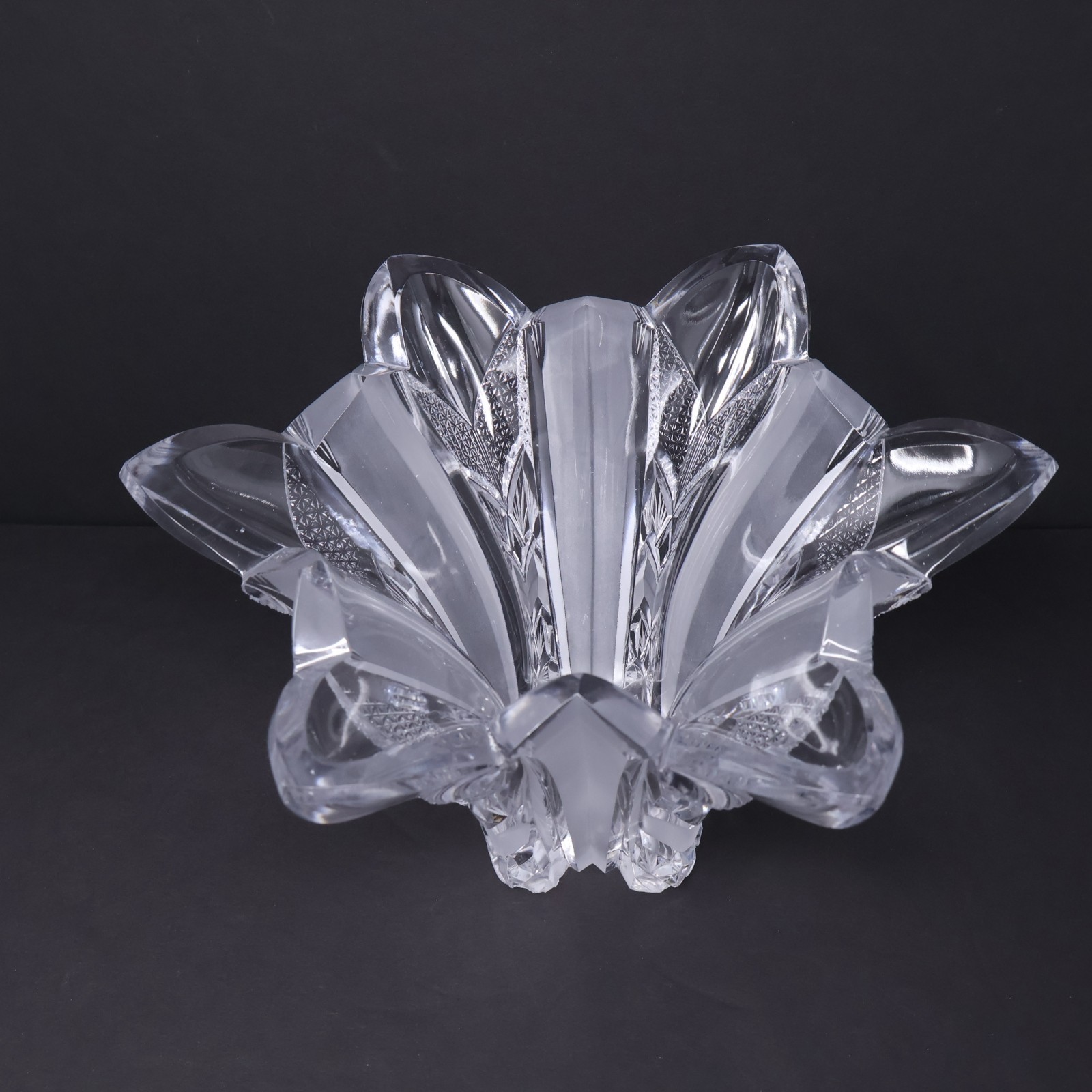 Bohemian Czech Lead Crystal Vase Lotus Flower Art Deco Clear 10″ Wide