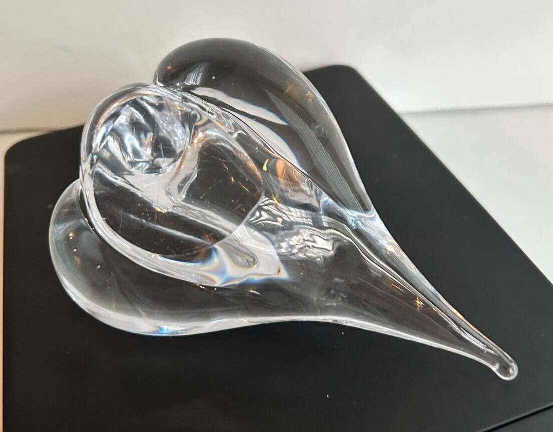 Art Glass Dove Bird Figurine Paperweight Sideways Turned Head Polished Unsigned