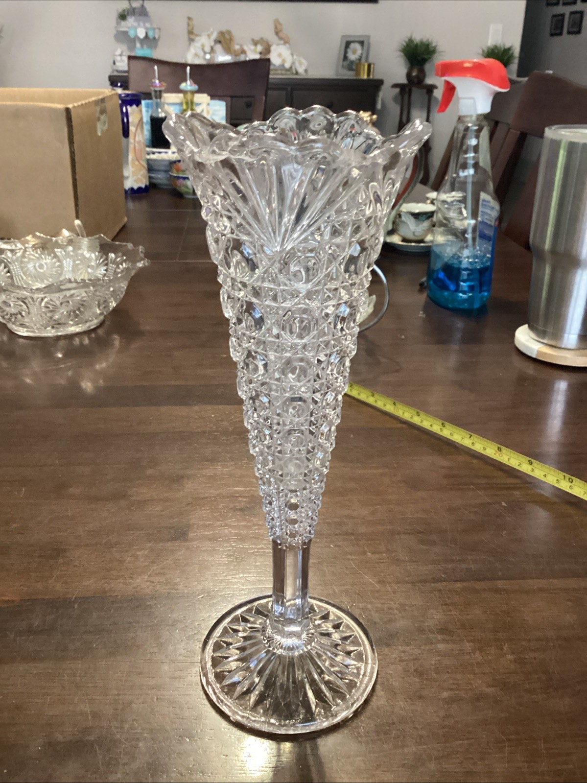ANTIQUE BRILLIANT CUT GLASS 10″ TRUMPET VASE