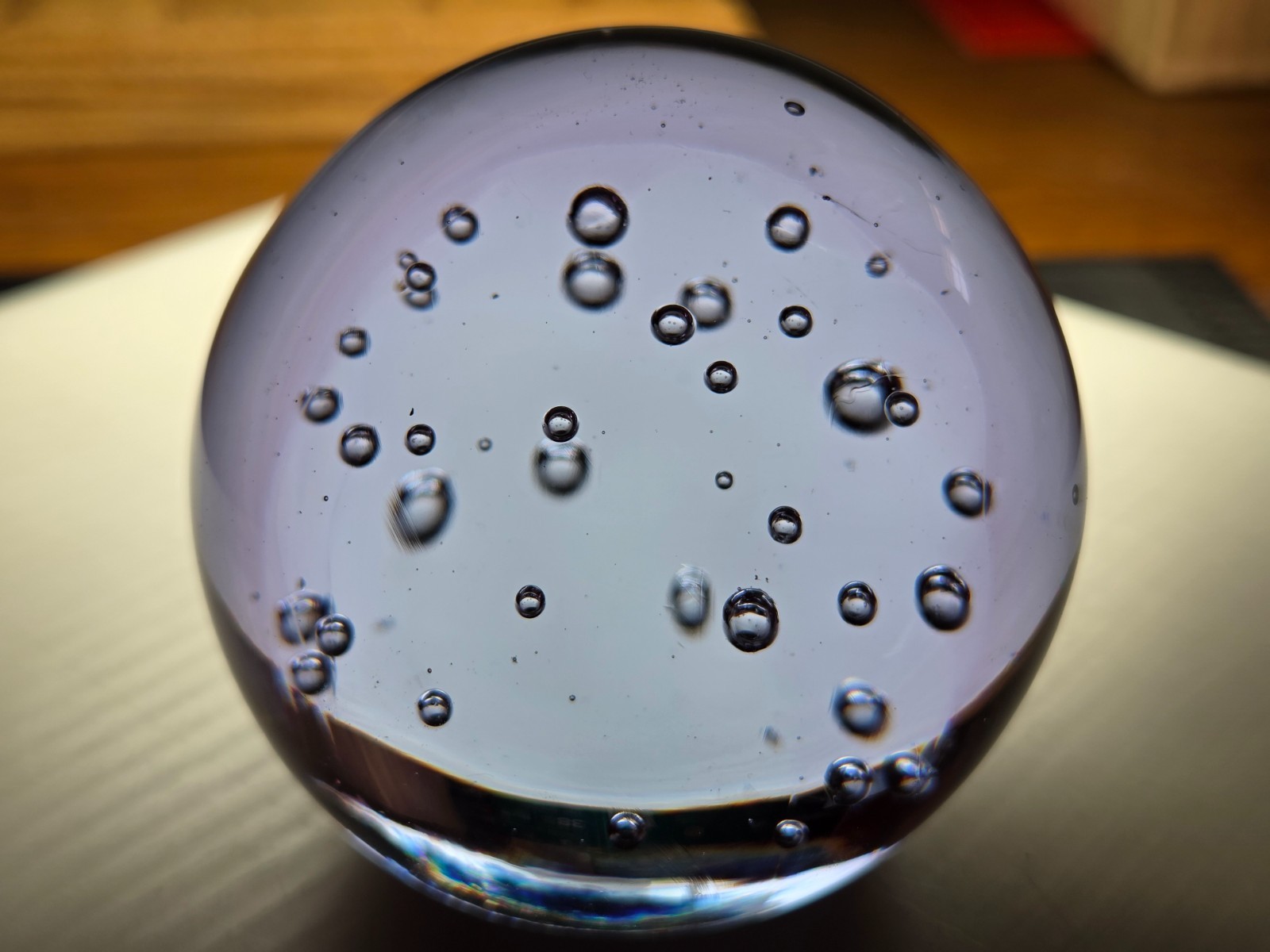 VTG 2.5in Handblown Art Glass Orb Paperweight LAVENDR Bubble Burst Tempe AZ -USA