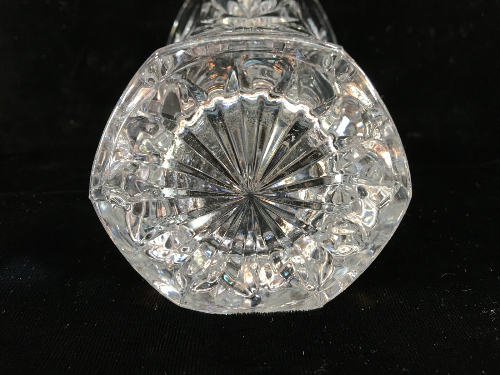 RCR Royal Crystal Rock Heavy 24% Lead 7″ Vase Italy