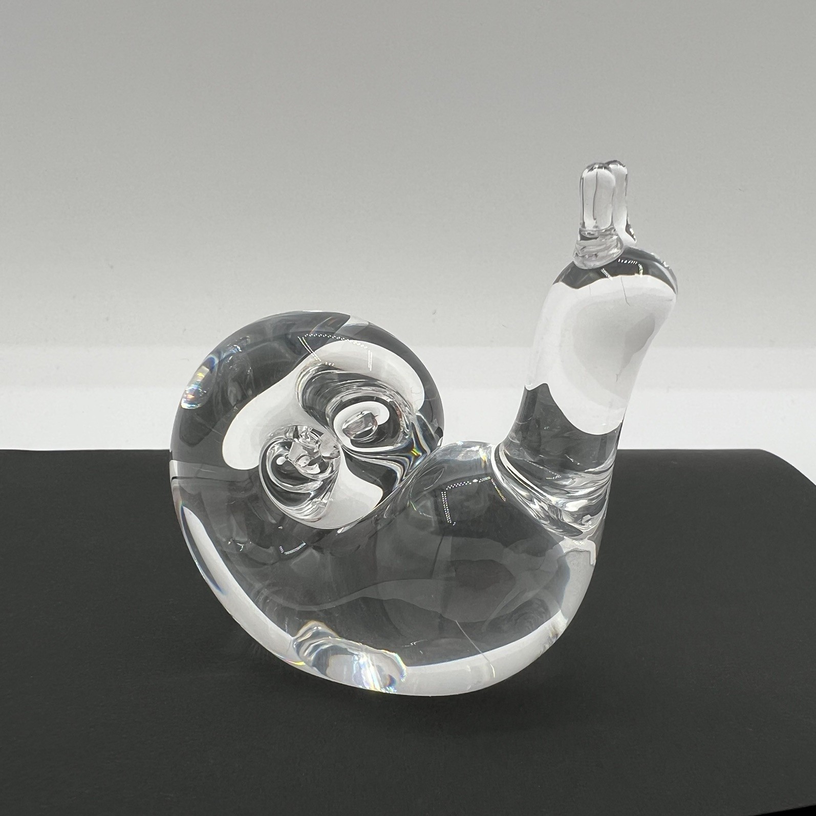 Steuben Vintage Crystal SNAIL Paperweight Hand Cooler Figurine Signed Art Glass