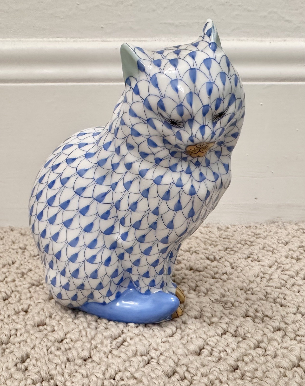 Lot of 3 porcelain cat figurines- Herend & Bing & Grøndahl blue & white antique