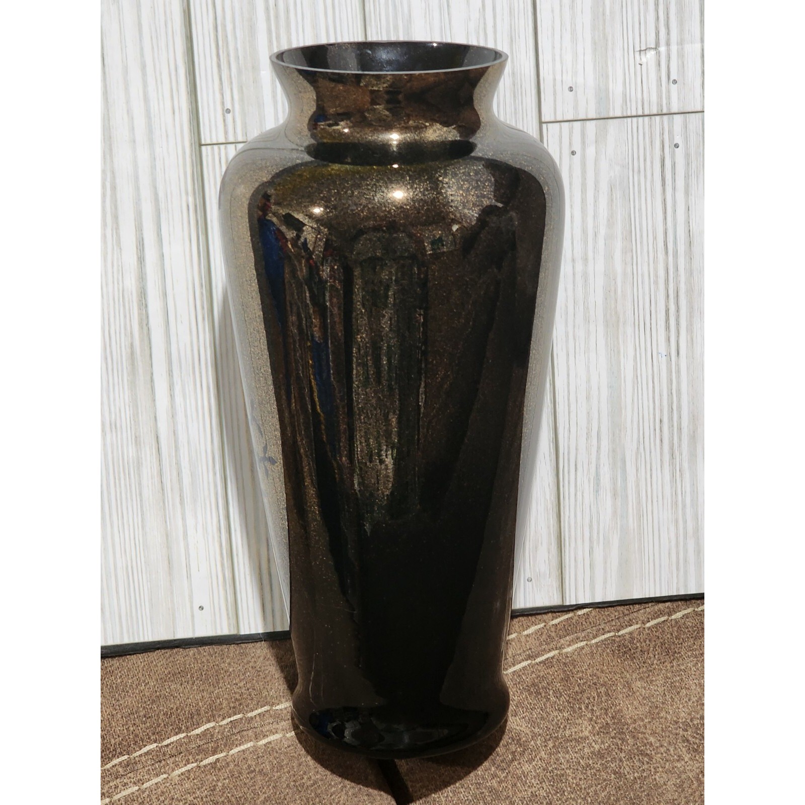 Fenton Richard Delaney Silhouette On Ebony Collection 10.5″ Vase 1986 8812 EK