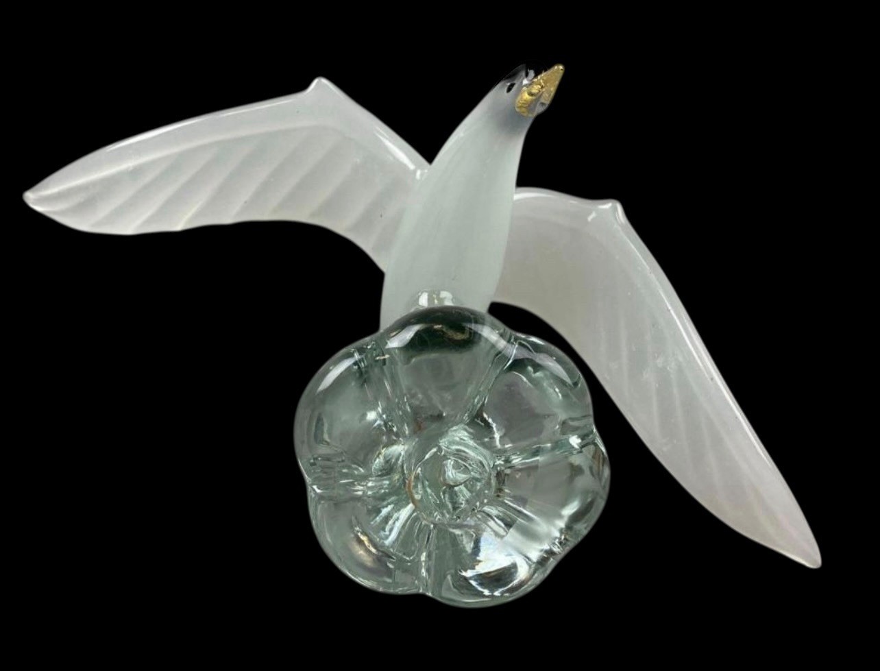 HUGE Vintage Murano Flying Seagull Massive 10lbs 18” Wingspan Opalescent