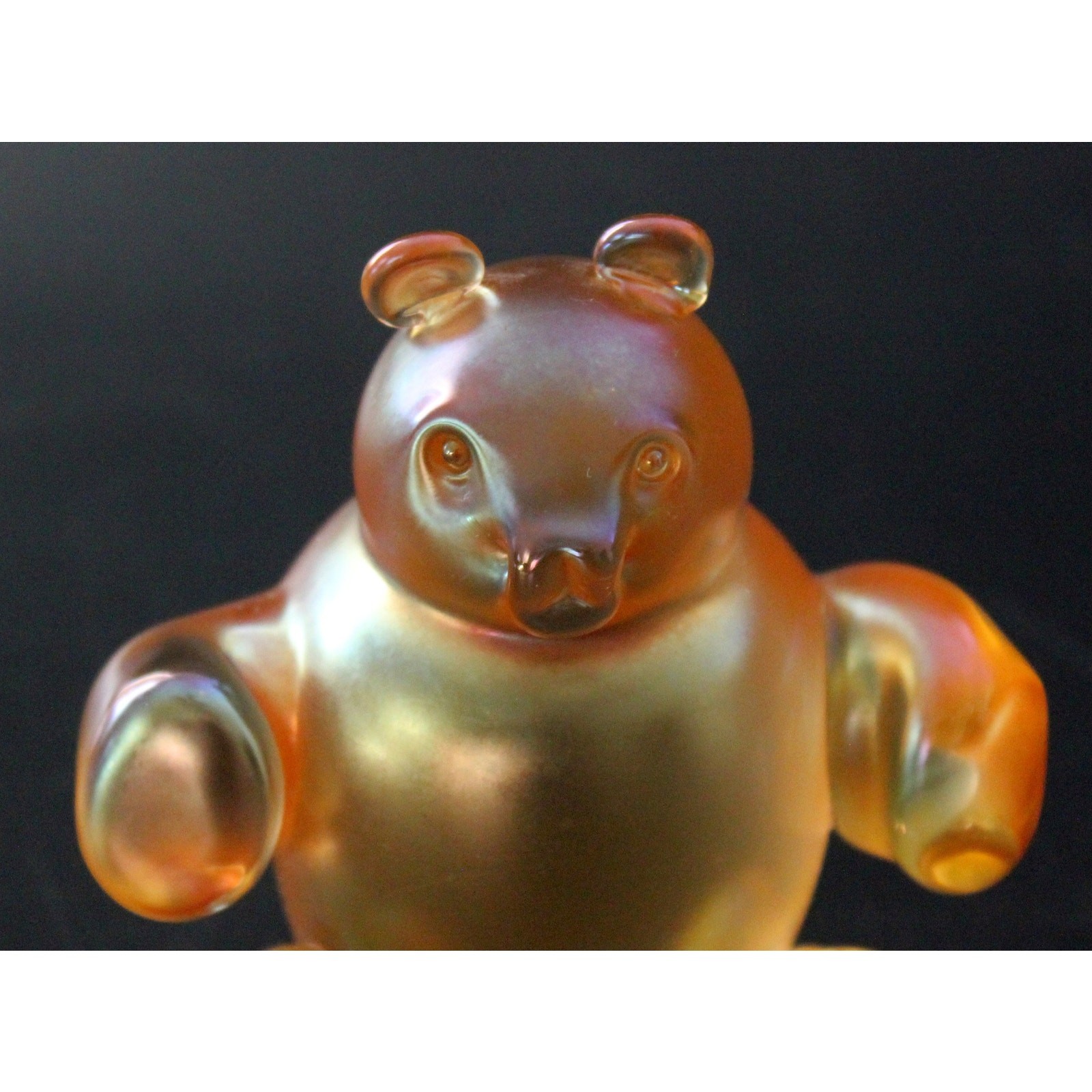 Vintage Zellique Studios Unusual Art Glass Bear Paperweight