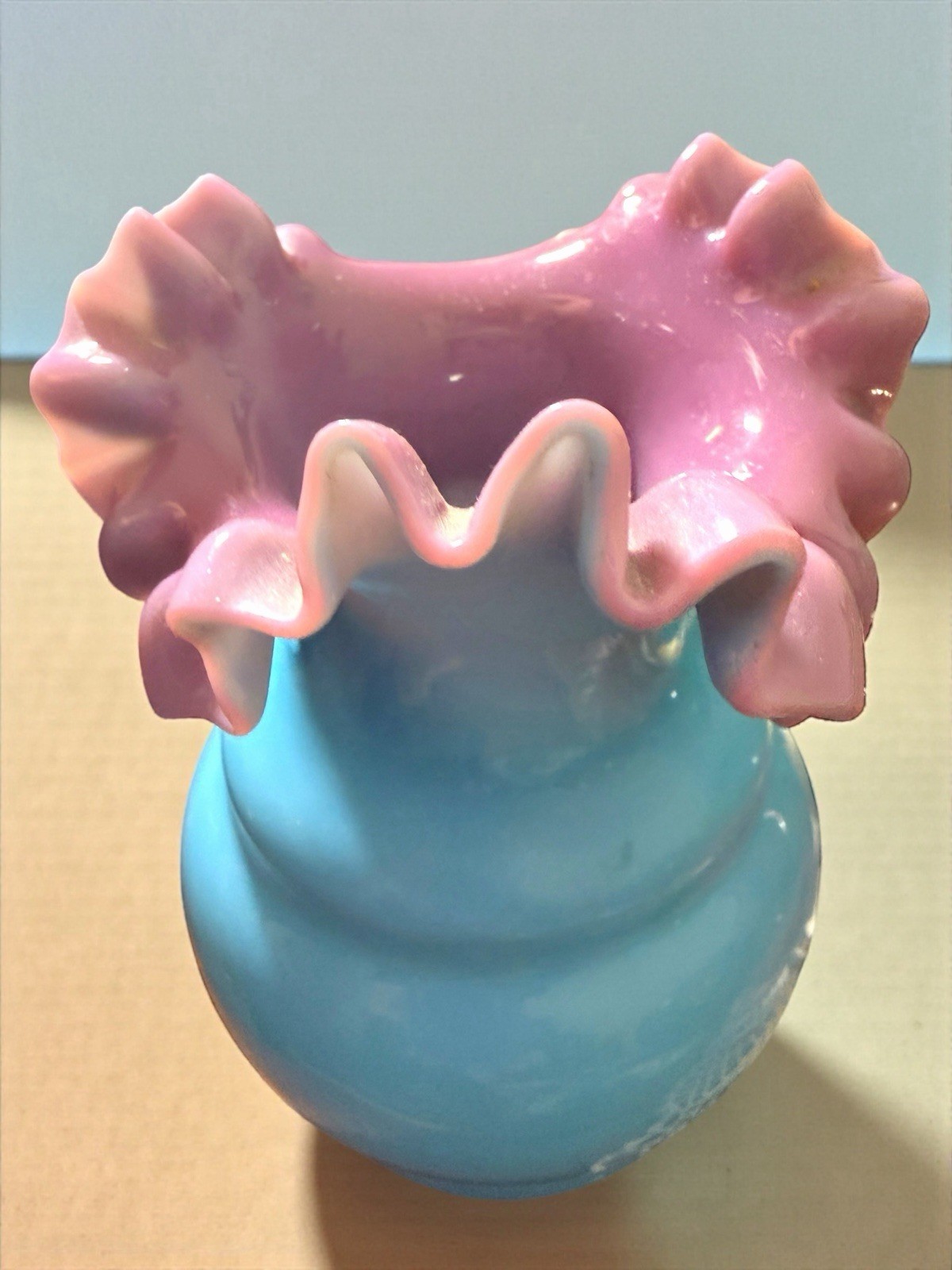 Antique Bohemian Lilac Turquoise Cased Ruffled Blown Glass Vase 5.25 x 3.75” EUC