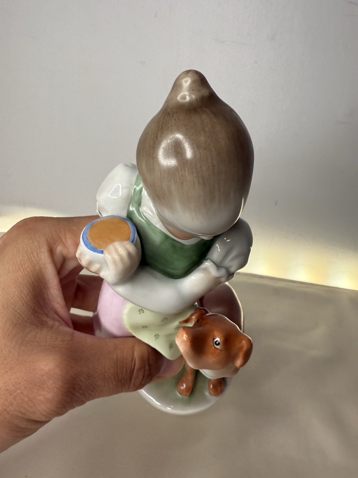 RARE HEREND, “LITTLE JEALOUS”, GIRL WITH POINTER DOG, PORCELAIN FIGURINE! (P070)