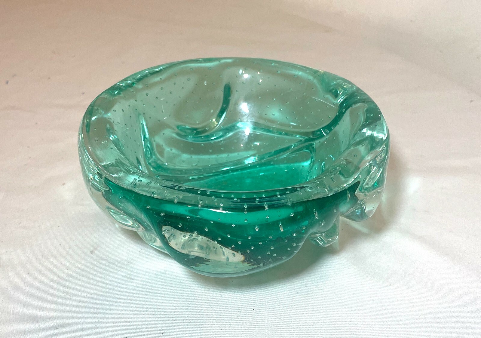 vintage hand blown Elis Bergh Kosta art glass cigarette cigar green ashtray bowl