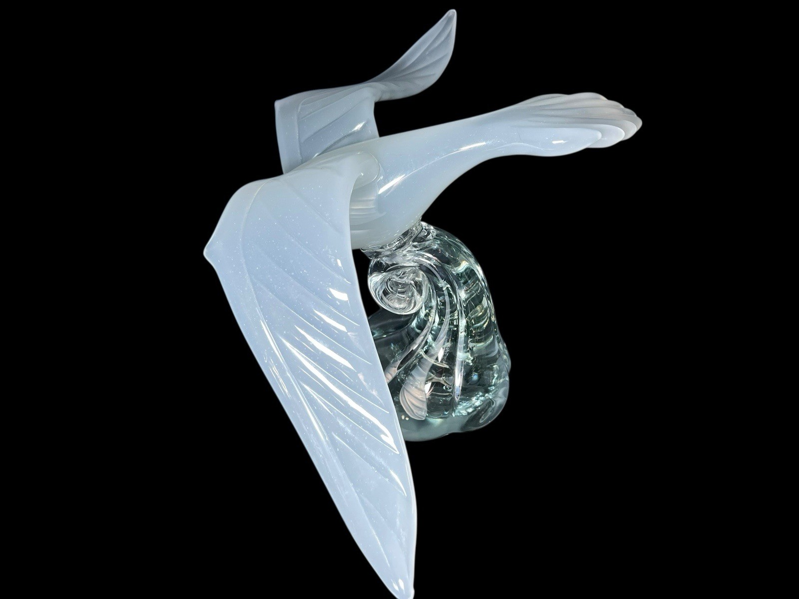HUGE Vintage Murano Flying Seagull Massive 10lbs 18” Wingspan Opalescent