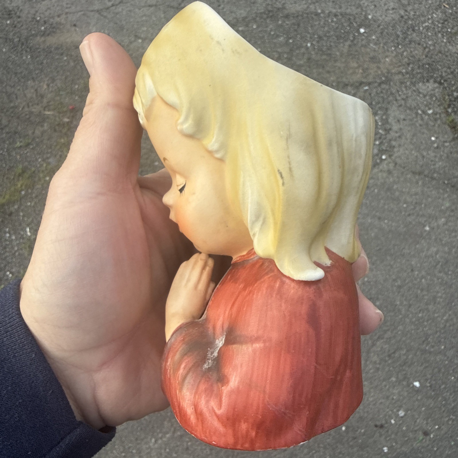 Vintage Head vase Inarco E-1579 praying girl, 5 1/2 inches tall, beautiful