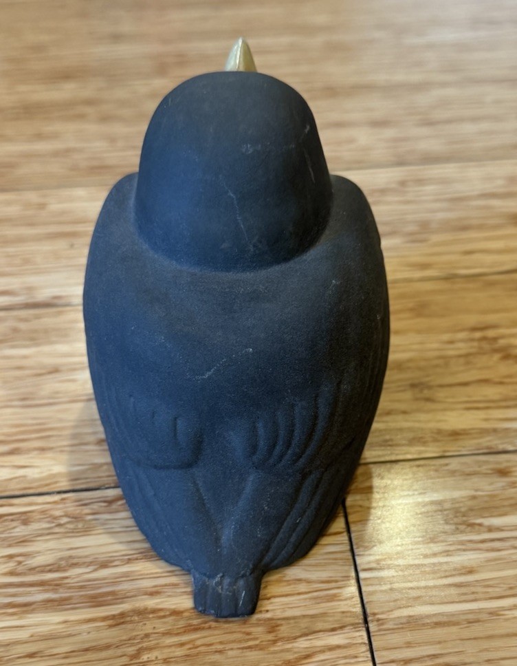 Vintage Chester Nicodemus Ferrostone Pottery Robin Bird 4.5 In Tall Ceramic