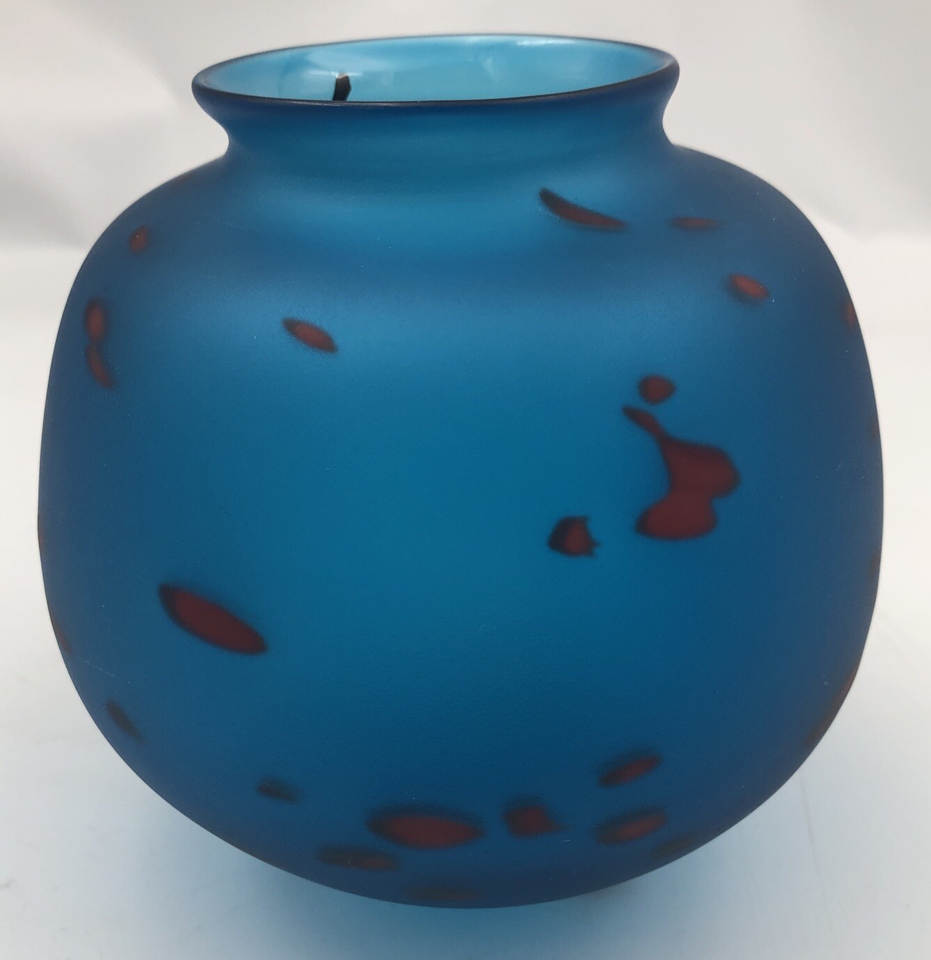 Satin Hand Blown Art Glass Cobalt Blue-Red Round Spherical Orb Vase 5”