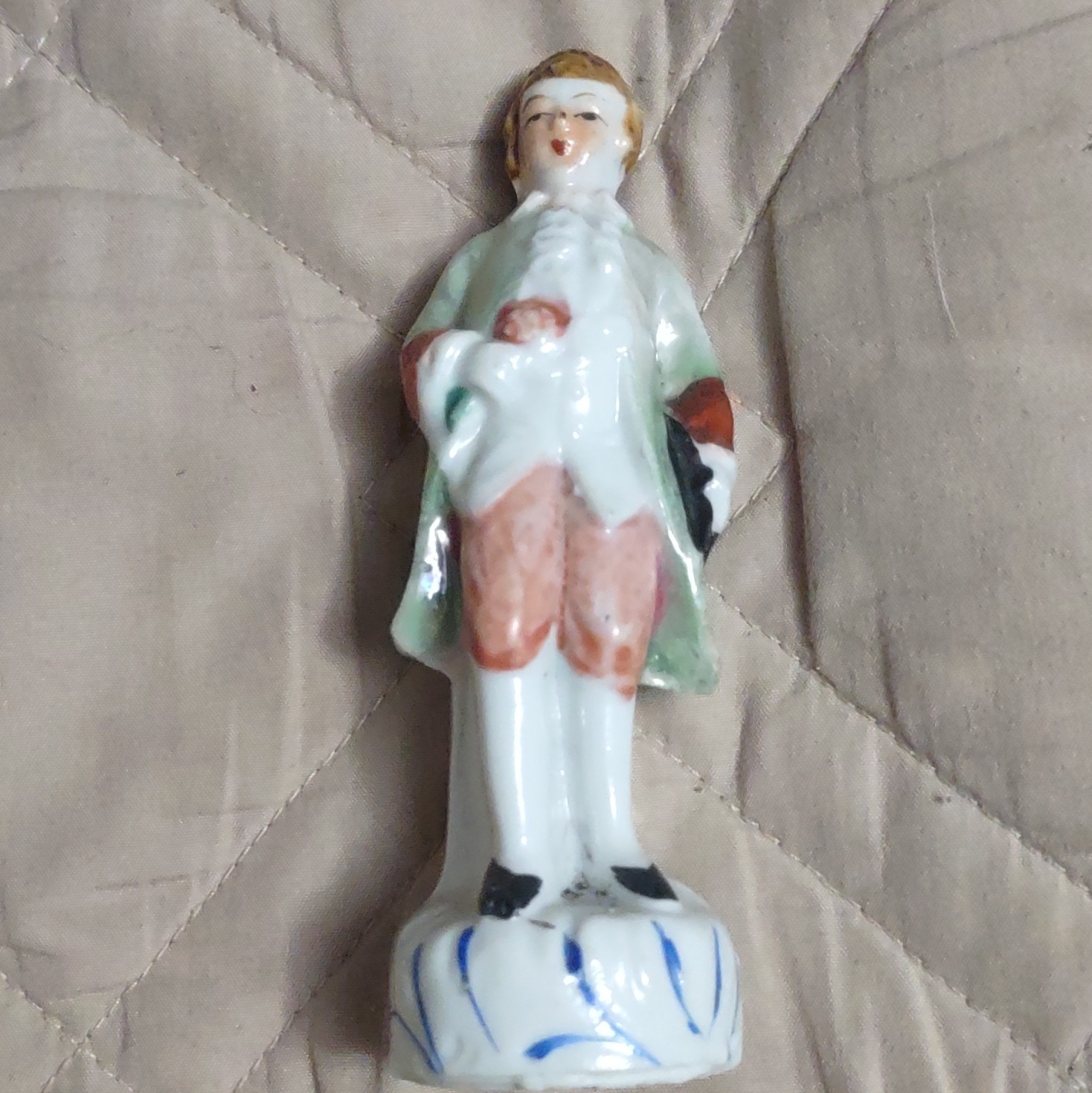 Made in Japan Glossy Art Pottery Ceramic Man Figurine, Multicolor People