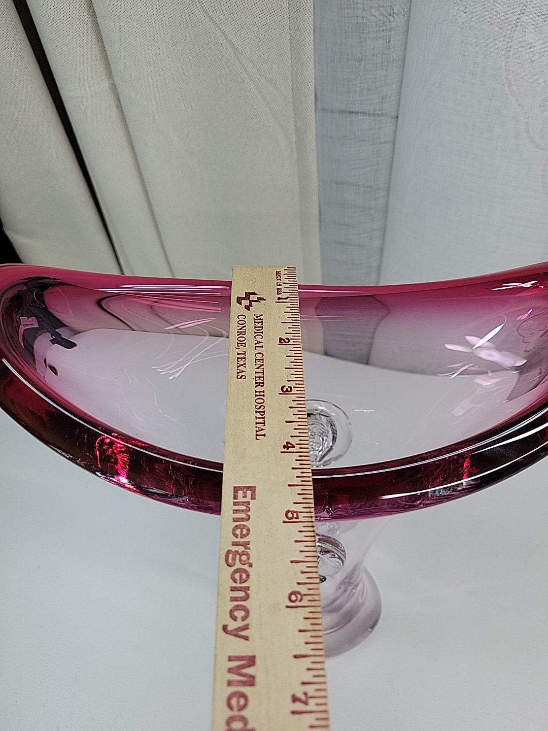 VTG Crystal Chalet Serigo Panini Mutant Vase Cranberry Pink w/Face Punts 10.75″