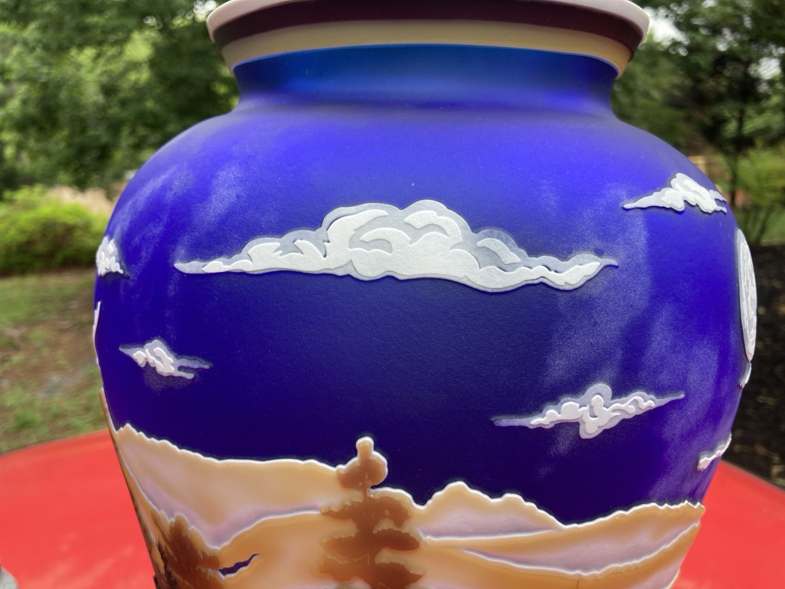 Fabulous Huge Vintage Kelsey Murphy 6 Layer Super Cameo Vase / Soaring Eagle