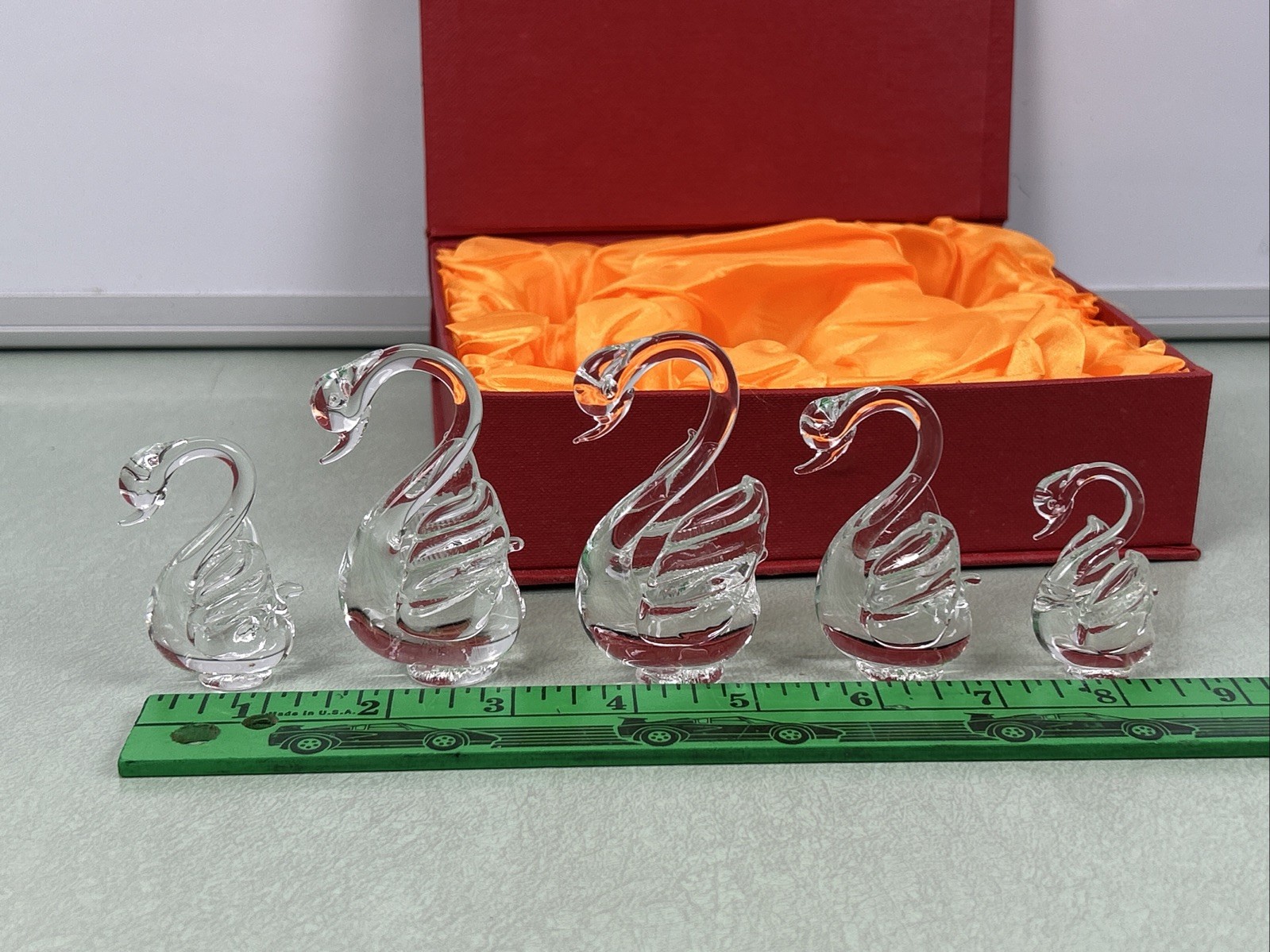 Swan Crystal Glass Figures Figurines Set Of 5 With Box