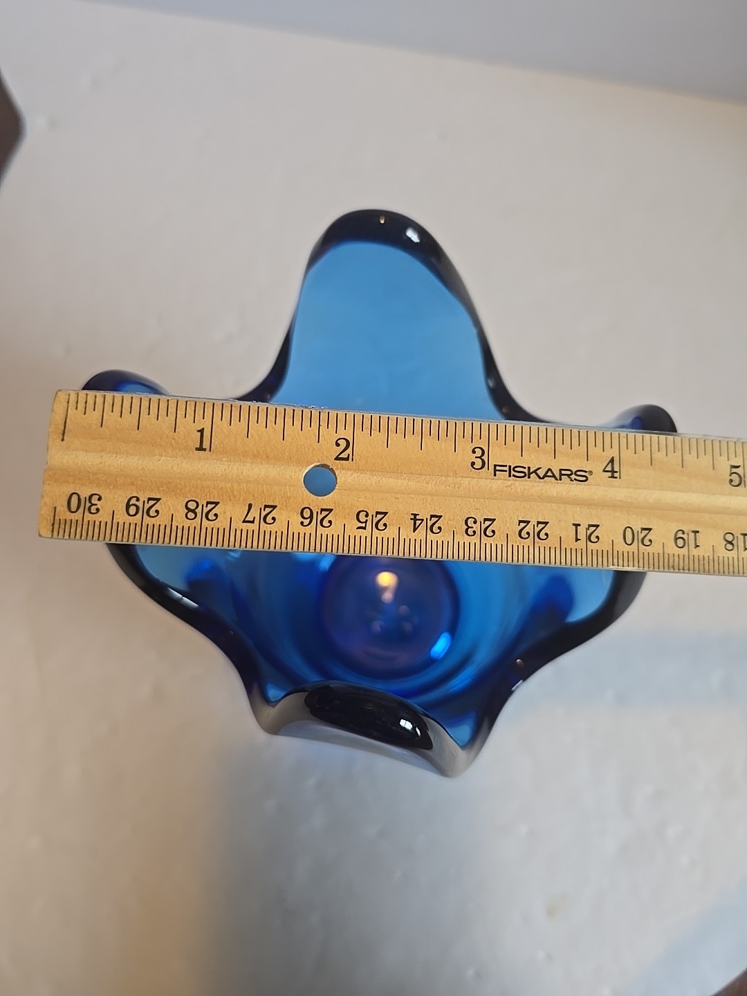 VTG Hand Crafted Coloura Vase HouzeX #6CV Sapphire Blue 4 Pronged Centerpiece