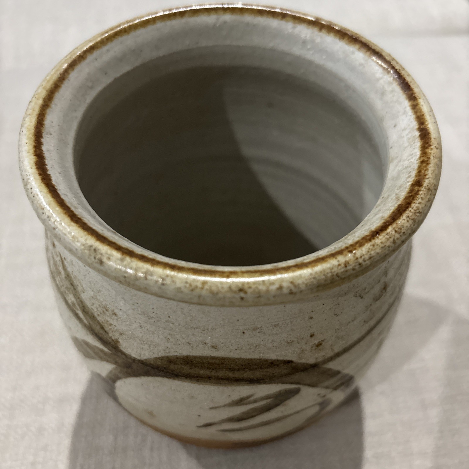 Vintage Mid Century Studio Pottery Vase Signed Rend W/Stamp Brown/Cream 6” Tall