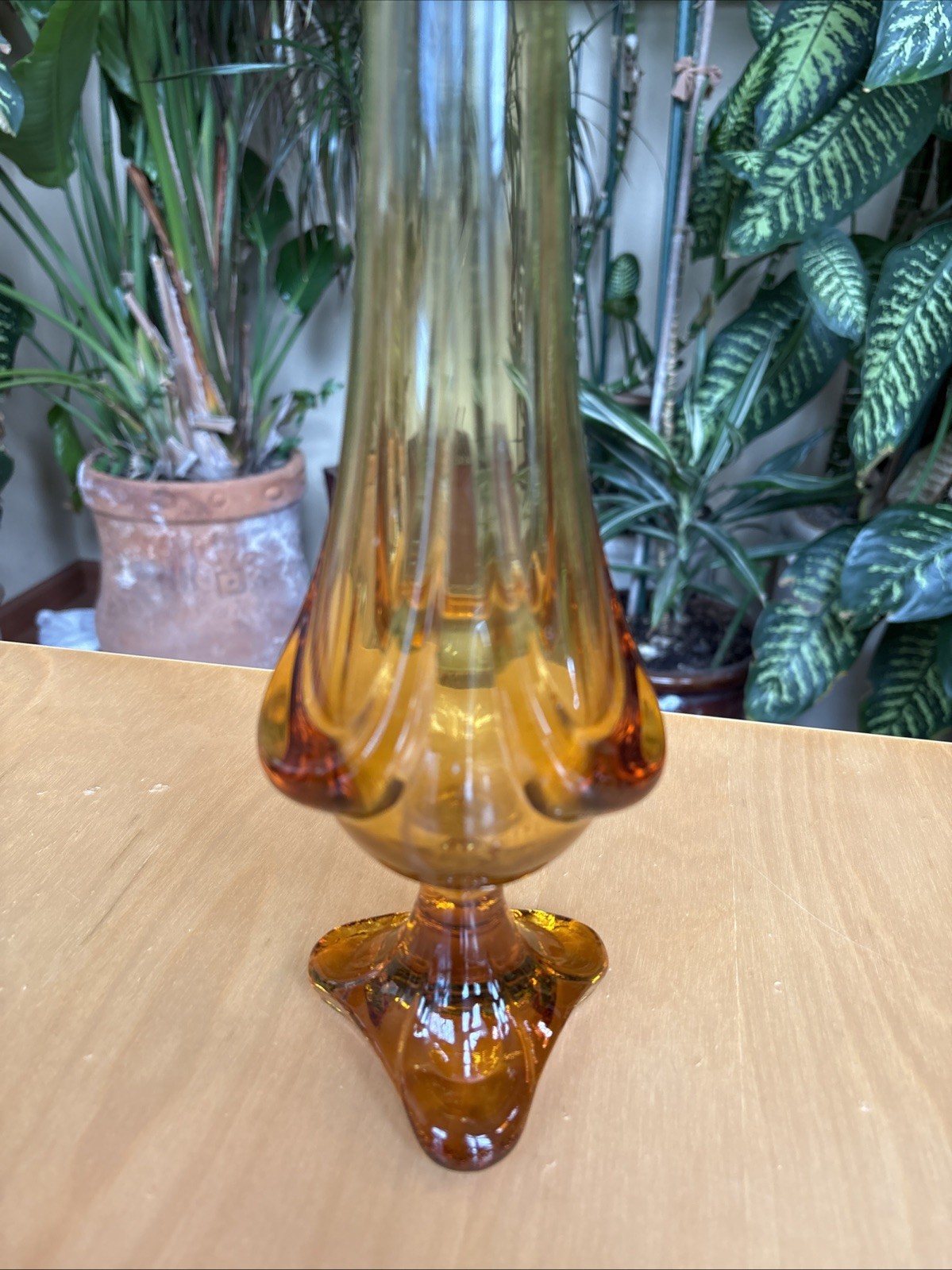 Vintage Viking Amber Glass Stretch Swung 3 Drape Vase 18 3/4″ tall