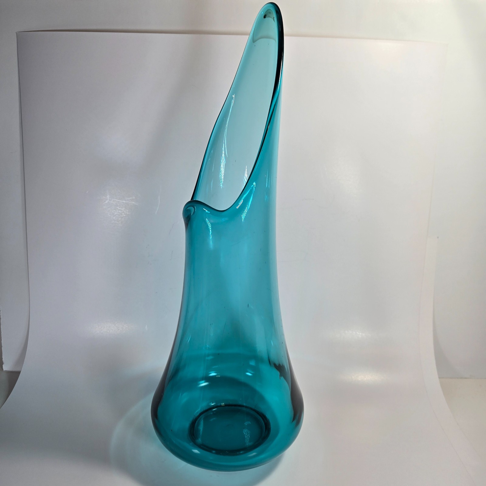 LE Smith Peacock Blue Fat Bottom Smoothie 18.5″ Swung Vase VTG MCM Turquoise