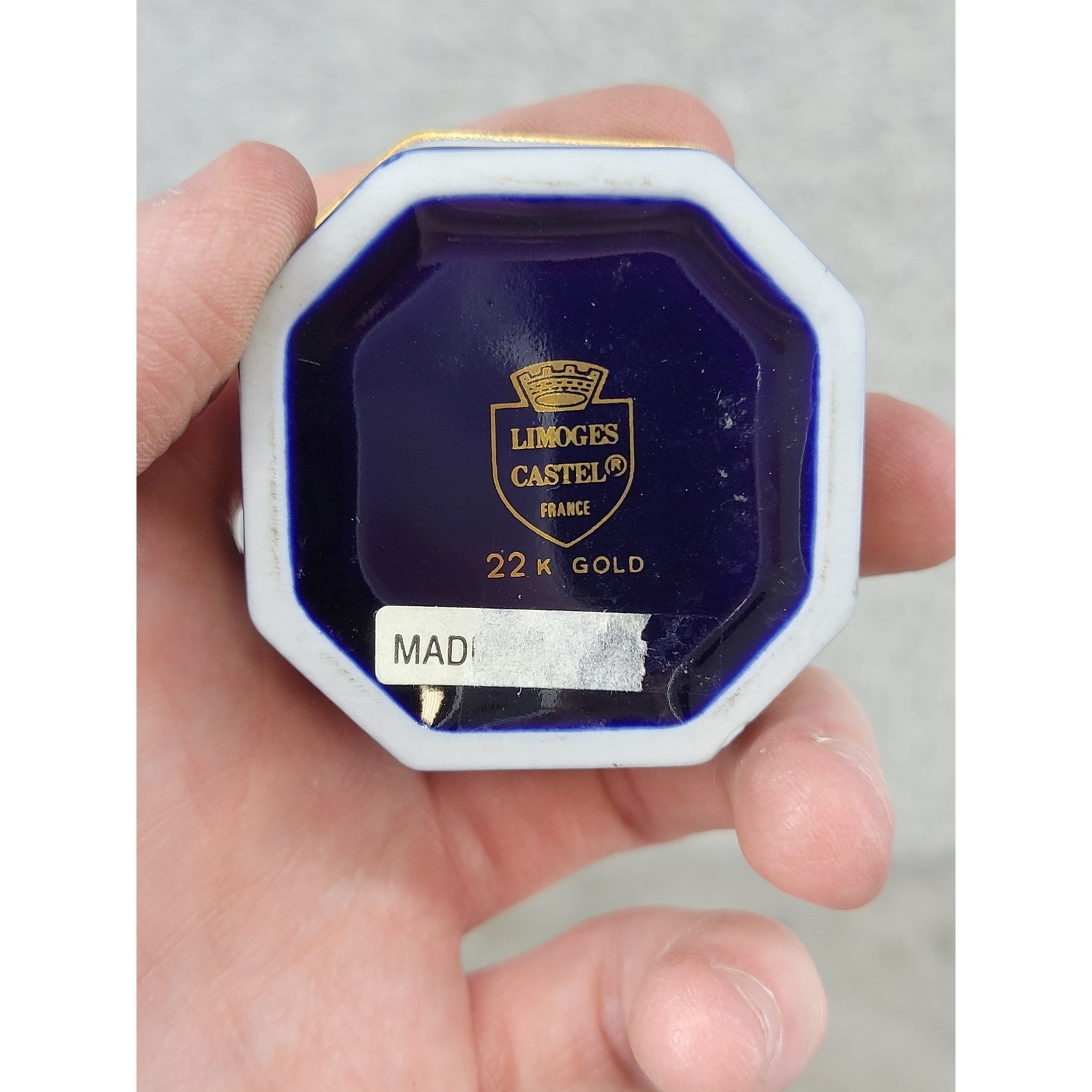 Limoges Castel France Cobalt Blue 22k Gold Courting Couple Octagon Trinket Box