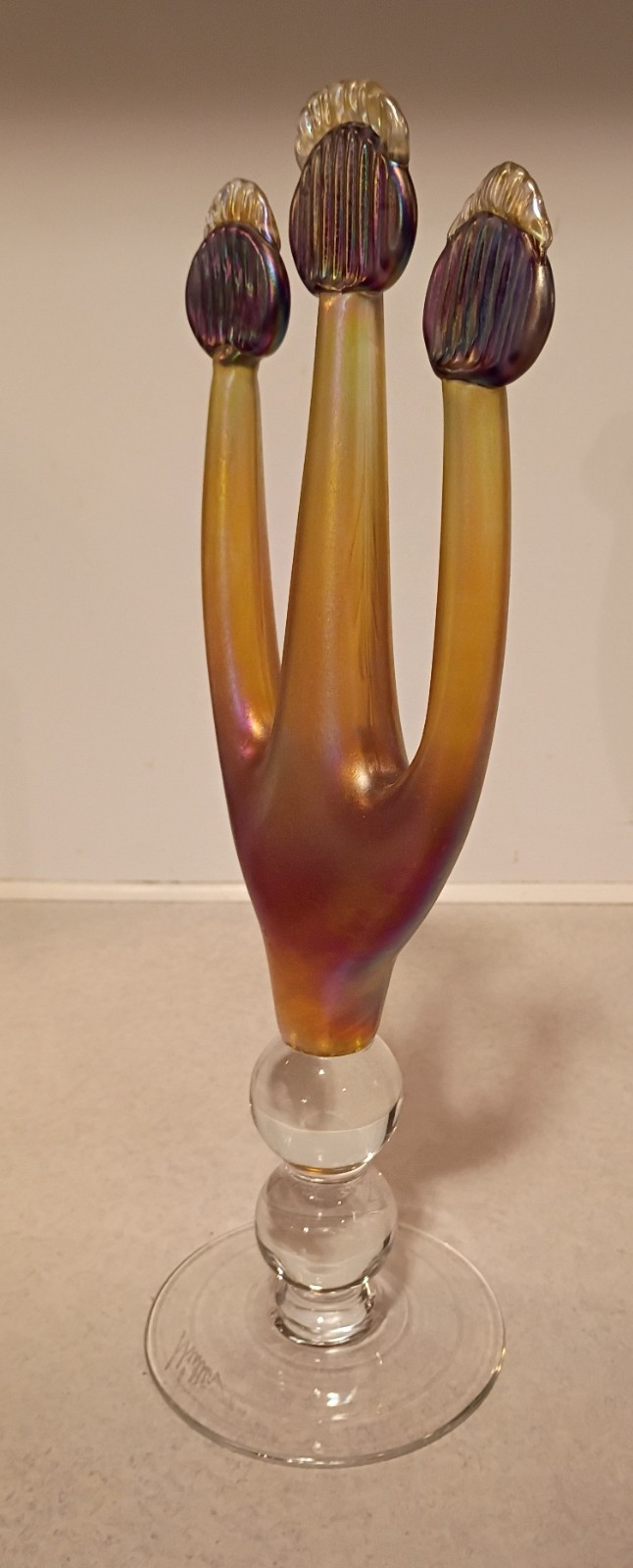 Rare Signed Igor Muller 12″ Gold Iridescent Trident Art Glass Sculpture