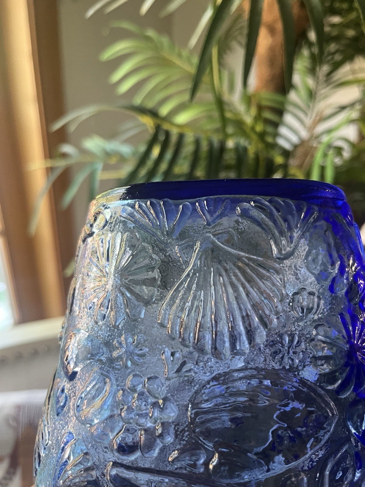 Libbey Cobalt Blue Glass Bottle Embossed Sea Shells Ocean Canada Vintage 8.5″T