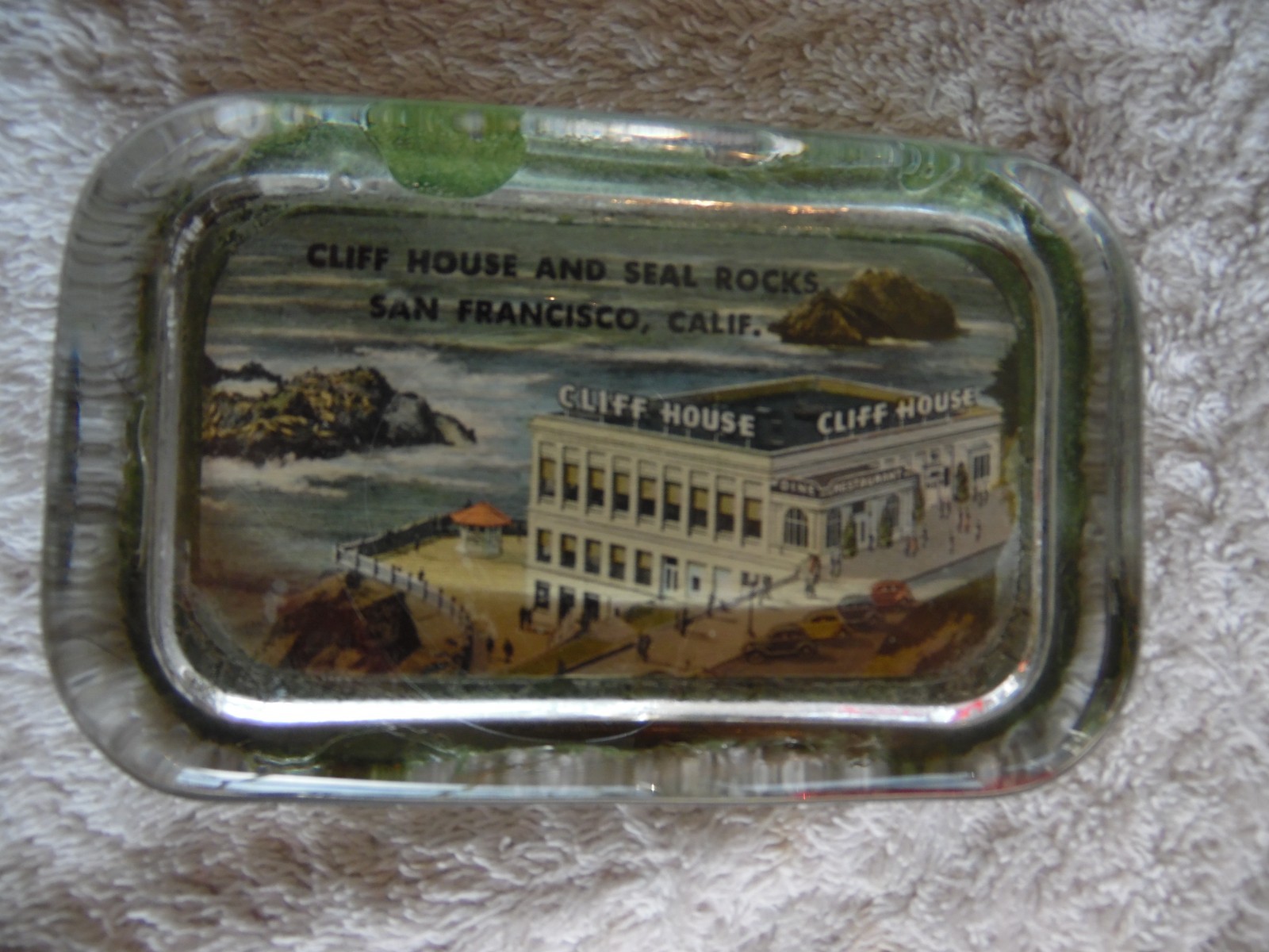 BRIGHT VINTAGE Glass Paperweight CLIFF HOUSE Restaurant San Francisco Souvenir