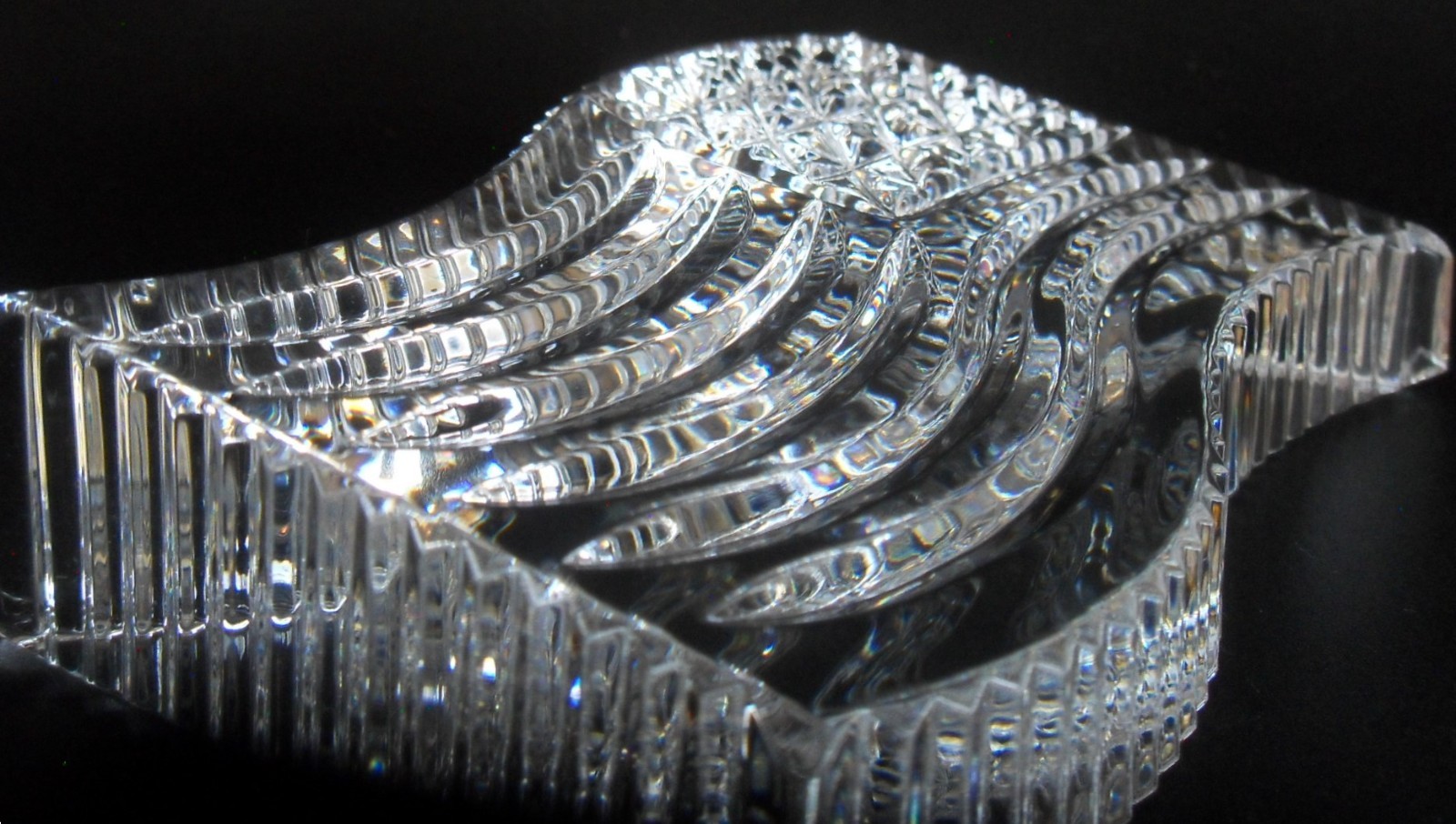 Waterford Crystal Patriotic USA American Flag Paperweight Made in Ireland