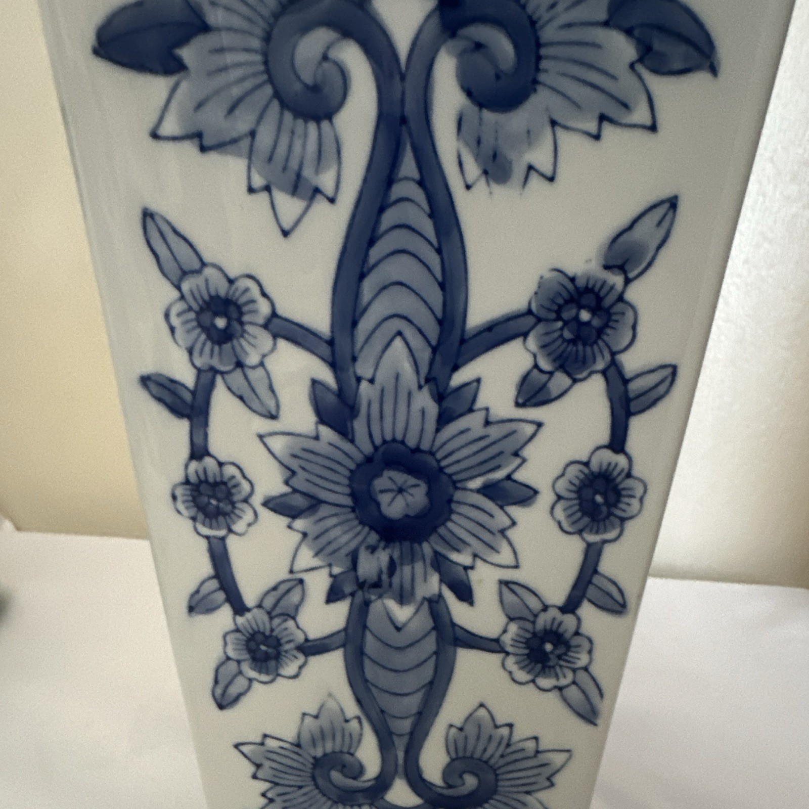 Vintage A&A Blue & White Floral Porcelain Vase 15 in Decorative Glossy Japan