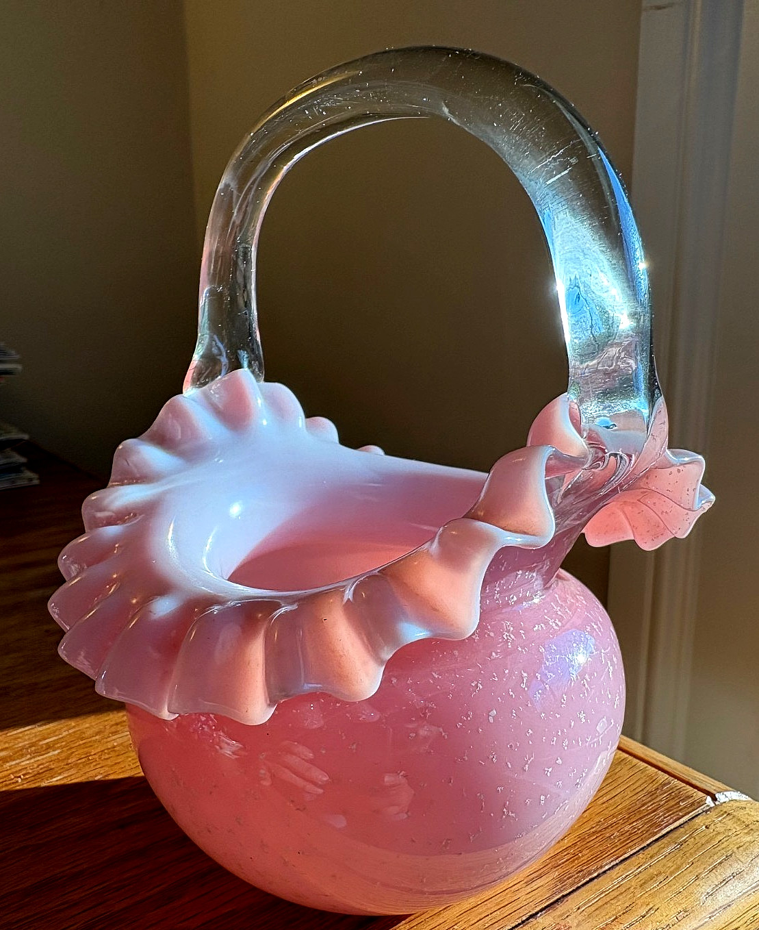 Vtg Pink Cased Glass Basket Applied Handle Ruffled Rim Speckled Silver Fenton?