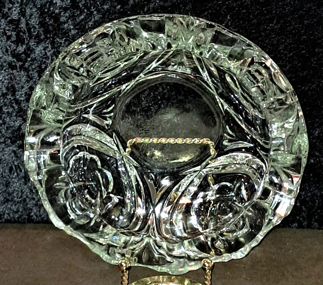 Vintage Pasari Indonesia Pressed Floral Heavy Crystal Glass Dish/Ashtray