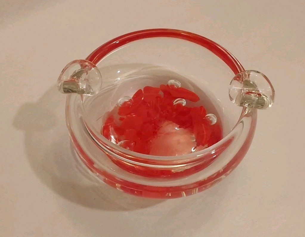 Vtge St Clair Maude & Bob Controlled Bubble Flowers ArtGlass Paperweight Ashtray