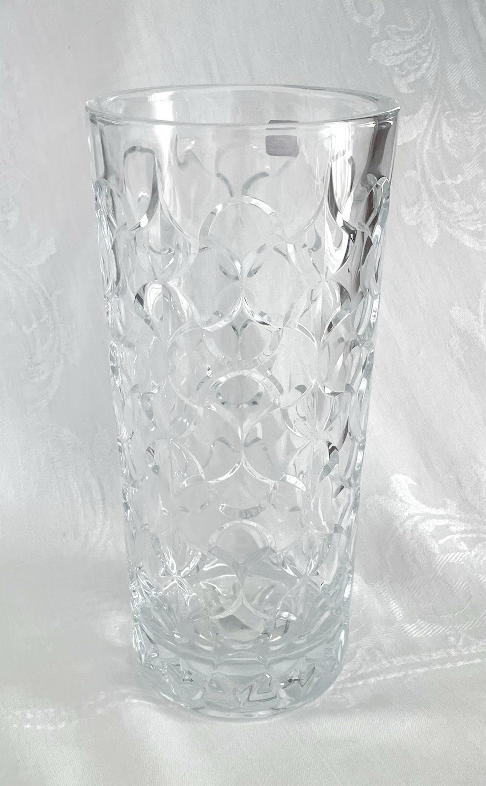 NEW RCR Cristalleria Italia Large Crystal Vase, 11 Inches, Scallop Cut