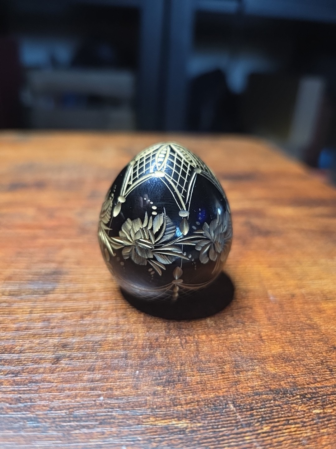 Faberge Modern Russia Glass Egg – Black & Gold Paperweight