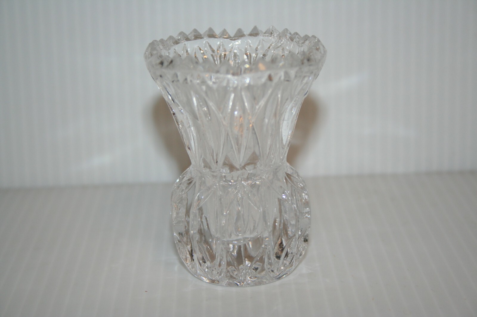 Clear Cut Lead Crystal Toothpick Holder Bud Vase Diamond Style Sawtooth 3″ Tall