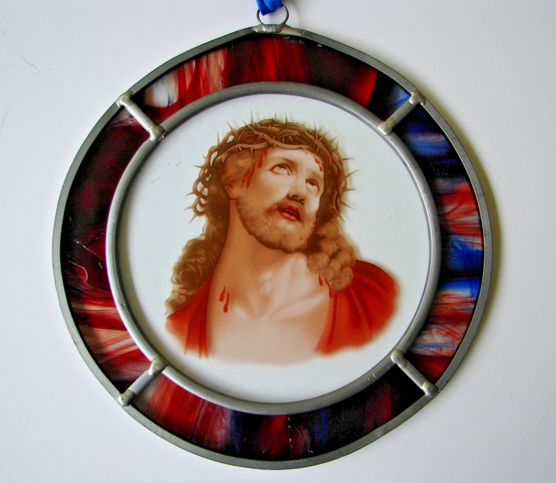 VINTAGE LEADED STAIN GLASS 8 1/2″ HANGING SUNCATCHER JESUS RELIGIOUS ART