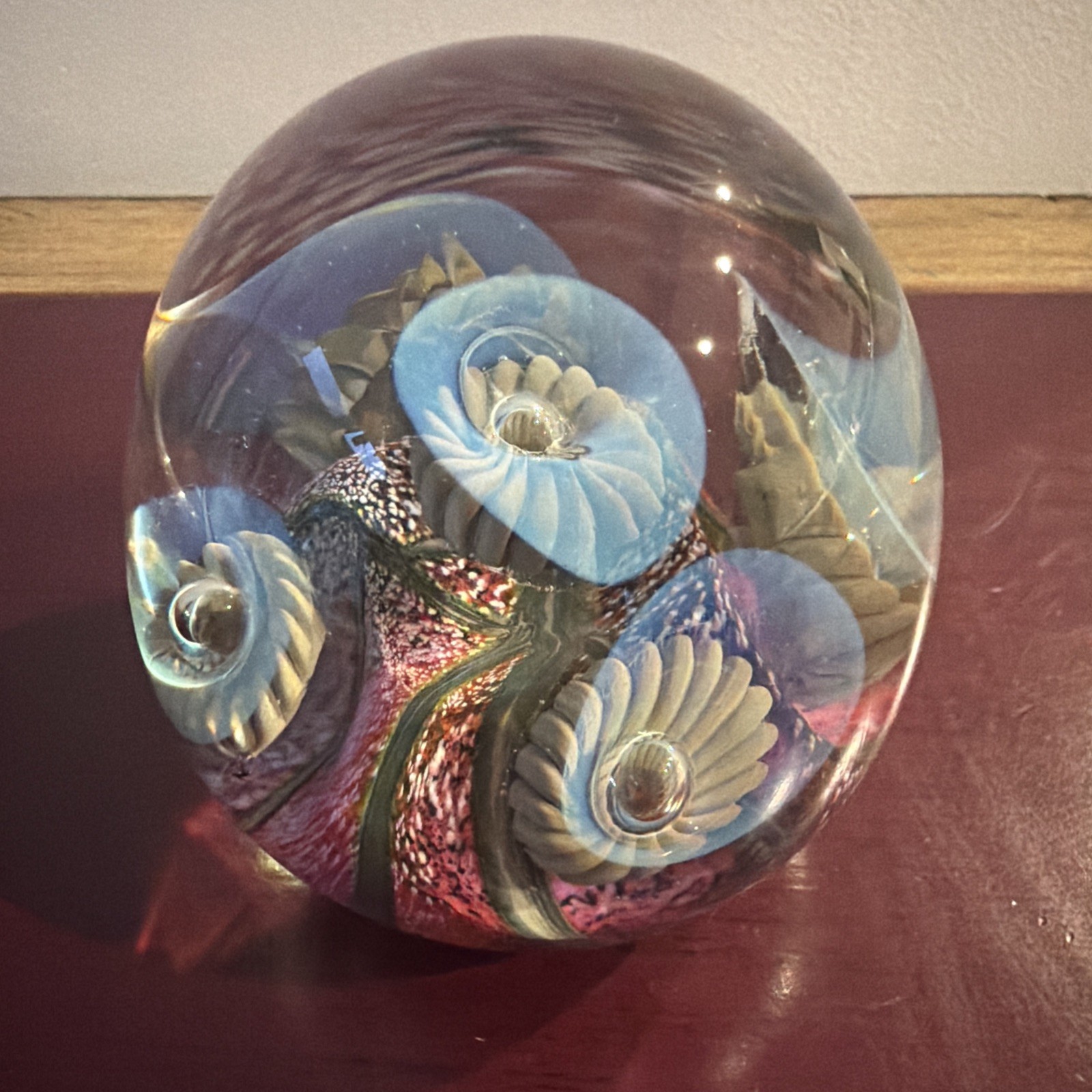Robert Eickholt Large 3.5”Controlled Bubble Sea Anemone Paperweight 2006 Signed