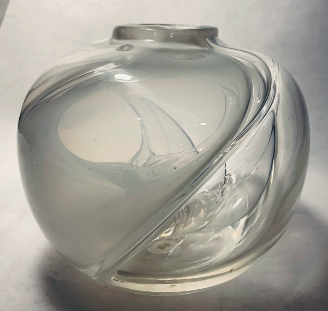 Vtg Hand Blown Signed Art Glass Vase Round Orb Ball White & Clear