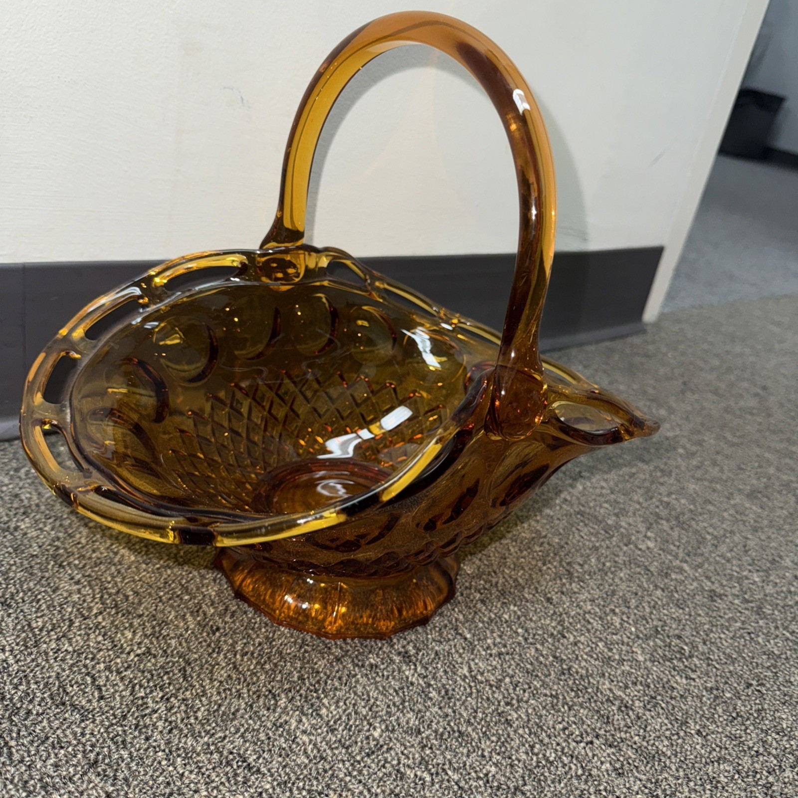 Vintage Pitman Dreitzer Colony Large Open Lave Edge Amber Glass Basket Handle