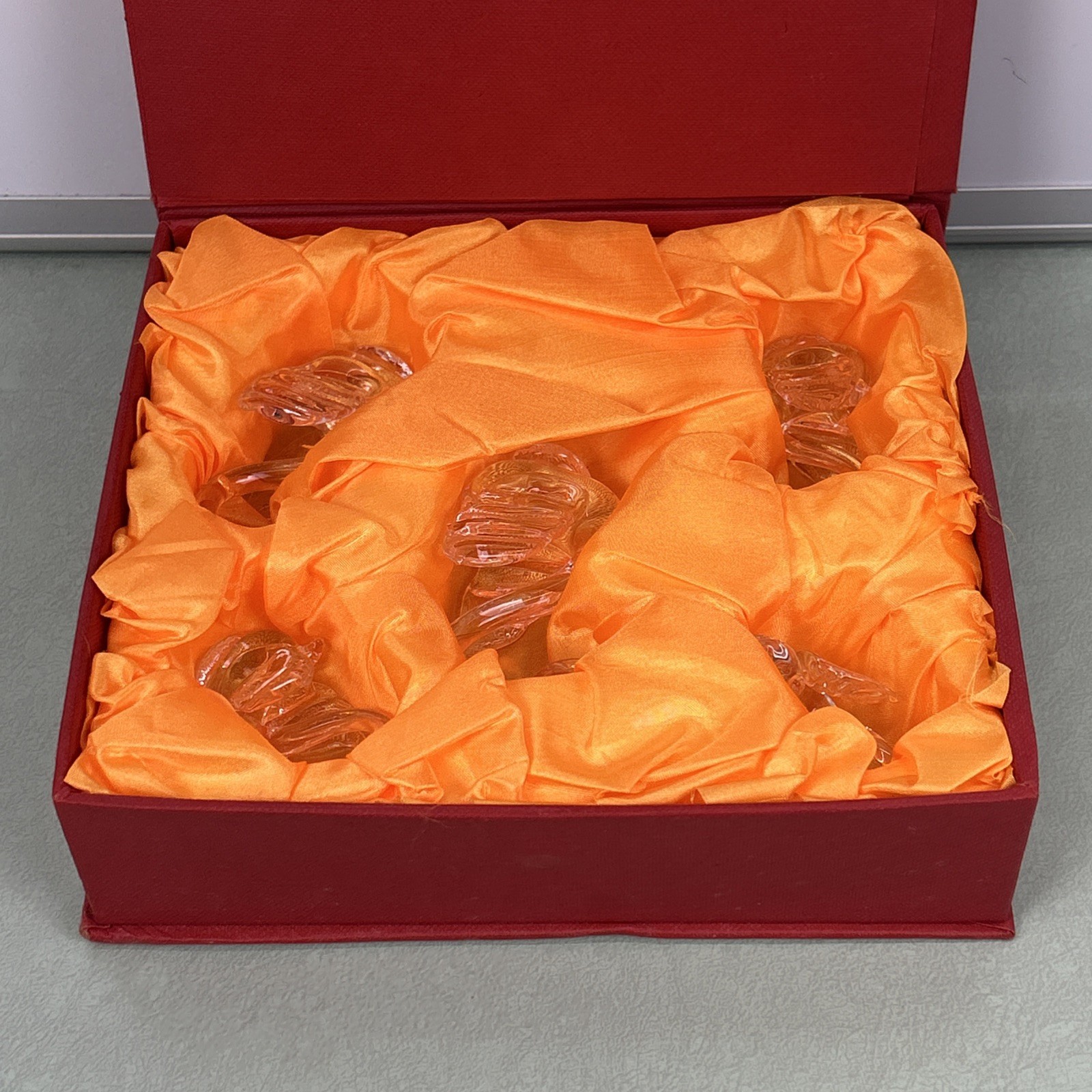 Swan Crystal Glass Figures Figurines Set Of 5 With Box