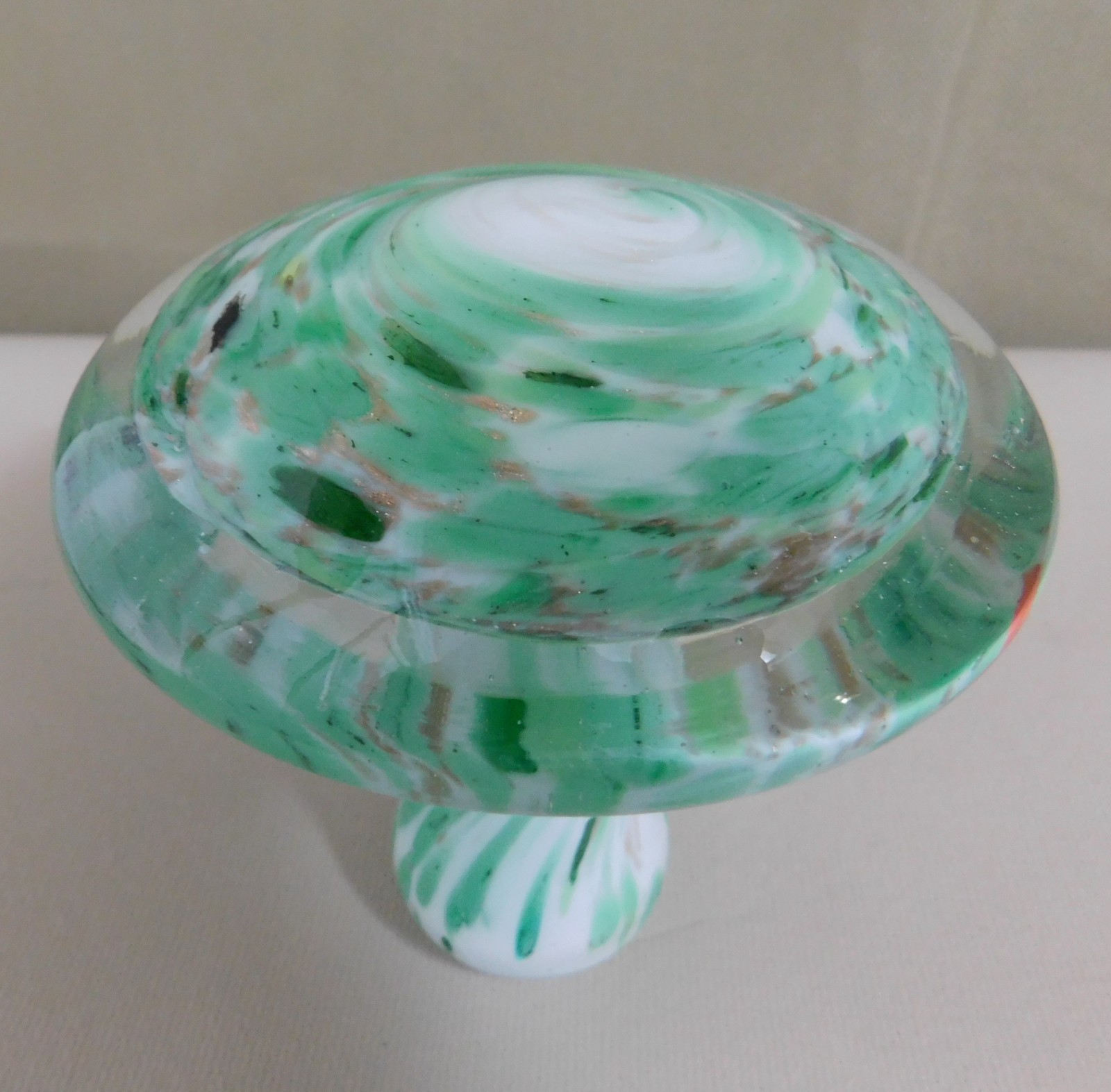 Vintage Glass Clear Green & White Mushroom Toadstool Paperweight 4”